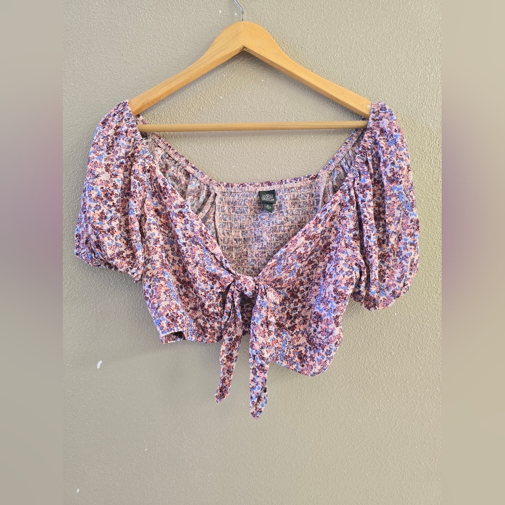 Crop top